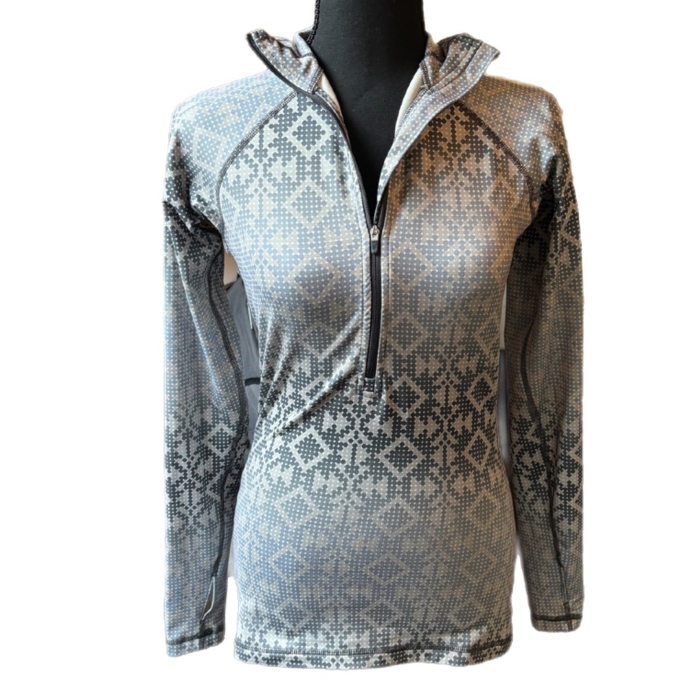 Women’s Nike Pro White and Grey Fitted Pullover (S)